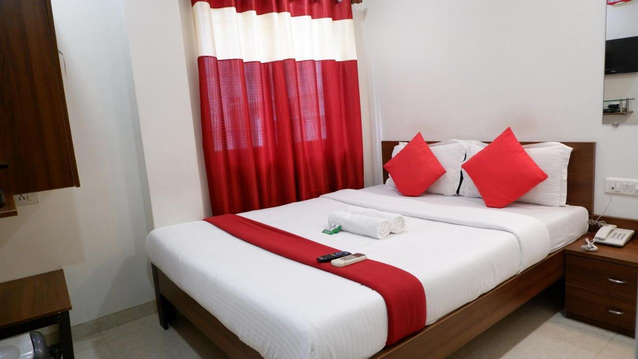 Hotel Briteway มุมไบ ภายนอก รูปภาพ