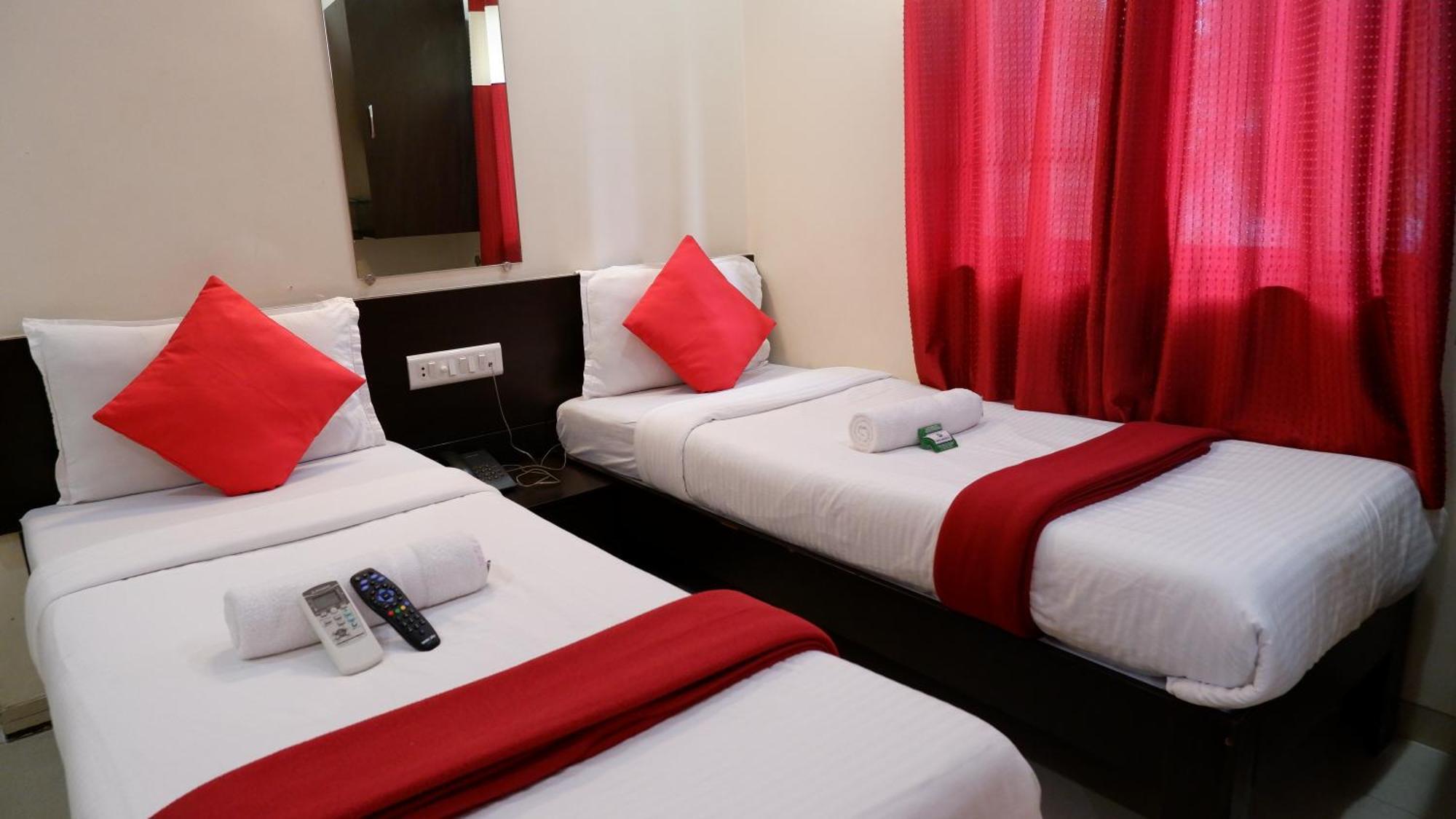 Hotel Briteway มุมไบ ภายนอก รูปภาพ