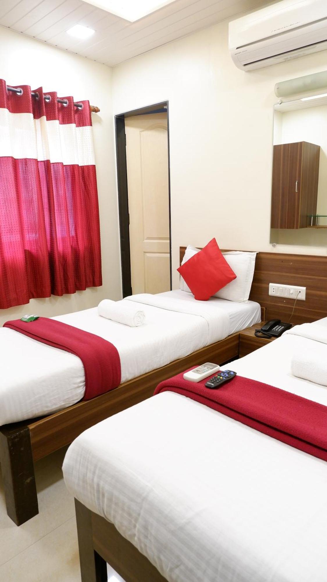 Hotel Briteway มุมไบ ภายนอก รูปภาพ