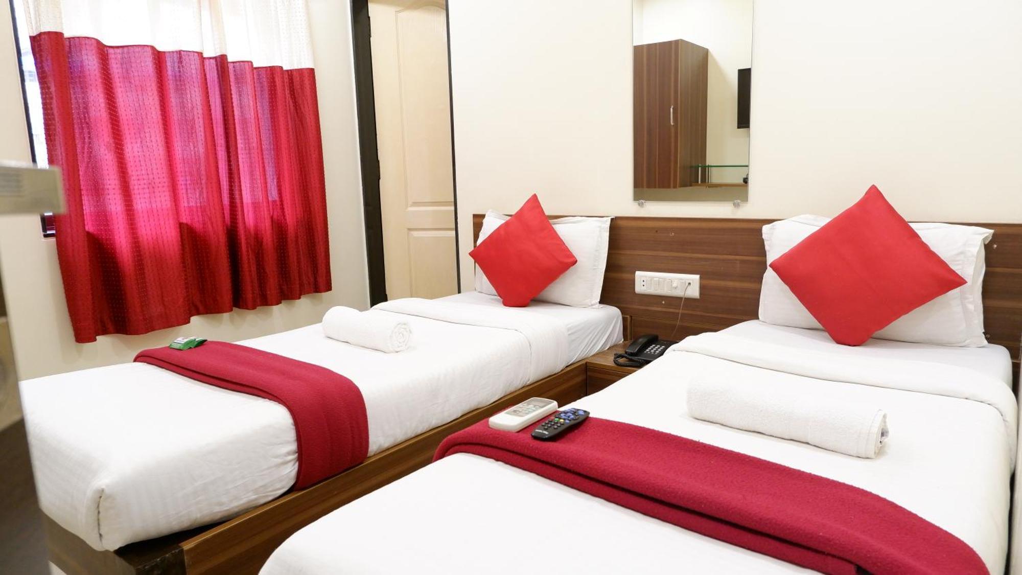 Hotel Briteway มุมไบ ภายนอก รูปภาพ